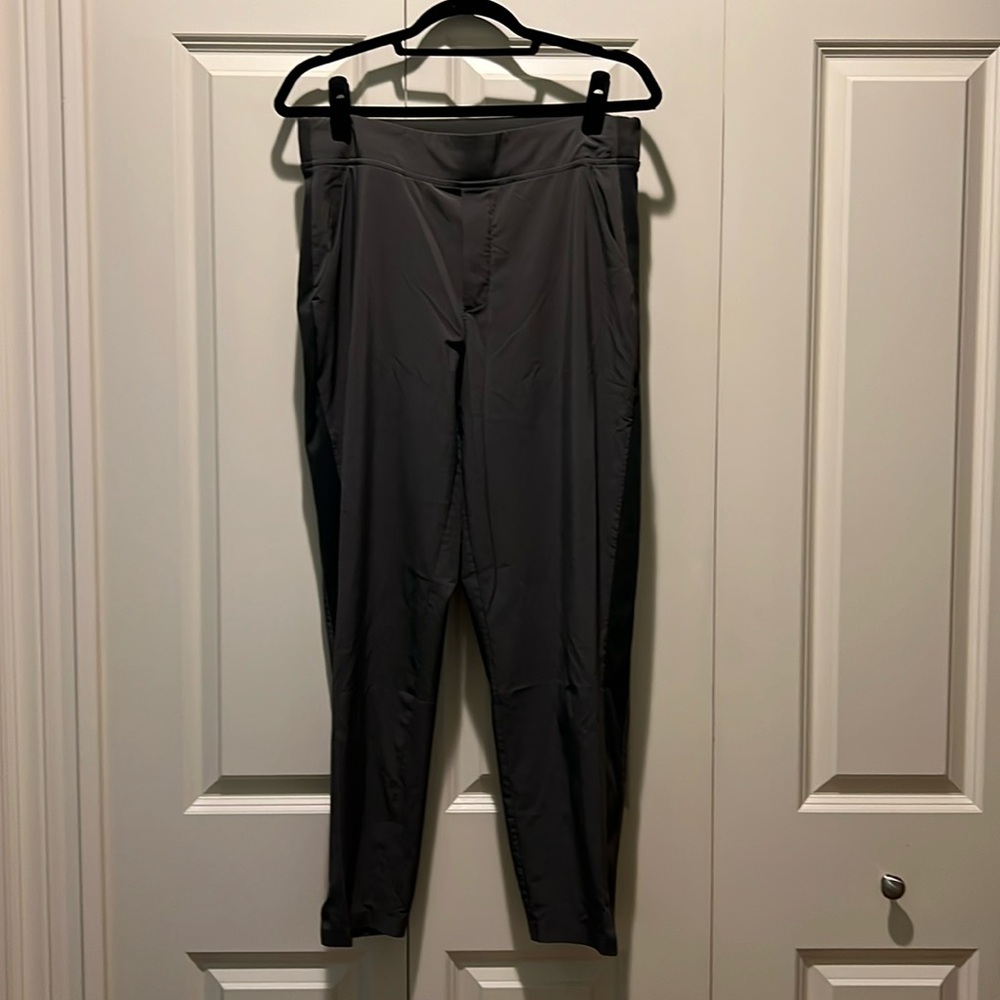 Athleta Brooklyn Ankle Pant, Olive green, Size 10